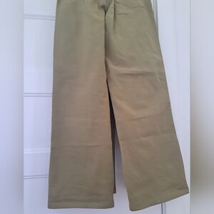 NWT Olive Green Wide-Leg Pants